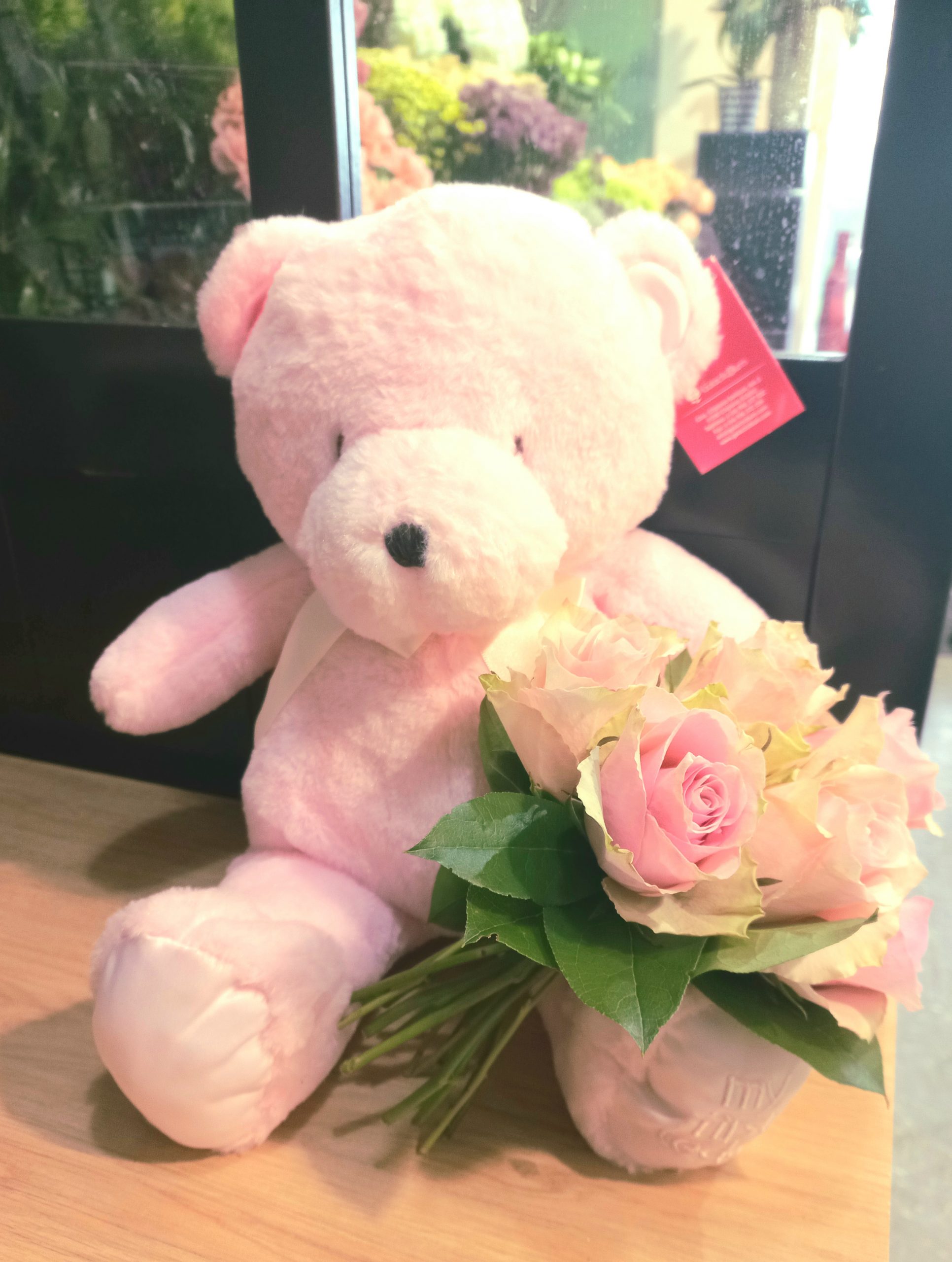 ours en peluche et bouquet de roses – Bois et violette